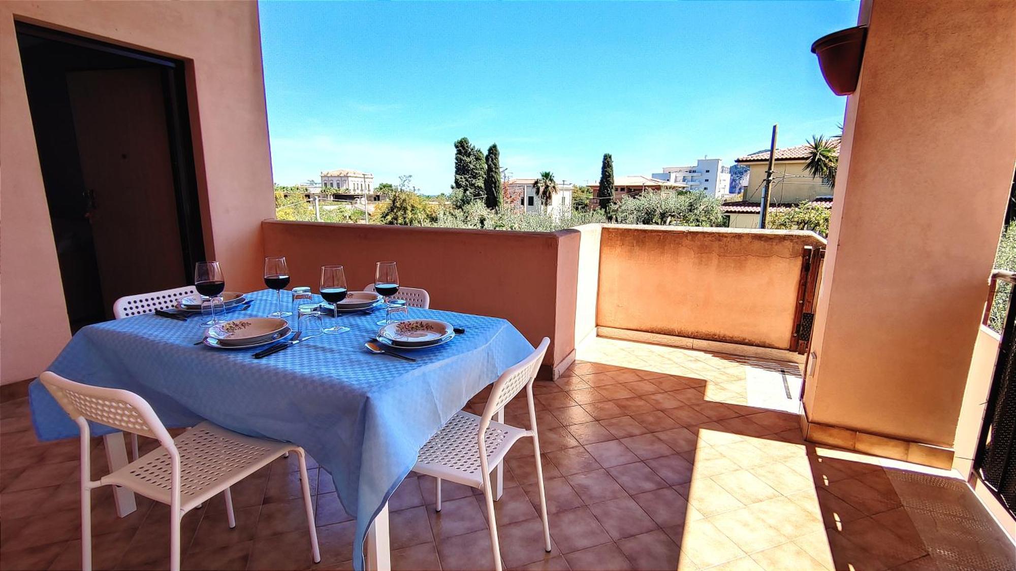 Casa Delle Camelie Lägenhet Cefalù Exteriör bild